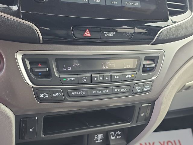 Used 2021 Honda Pilot Special Edition image 25