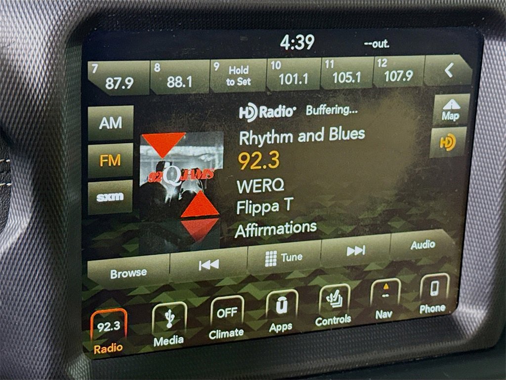 Used 2019 Jeep Wrangler Unlimited Sahara w/ Quick Order Package 24M Moab image 8