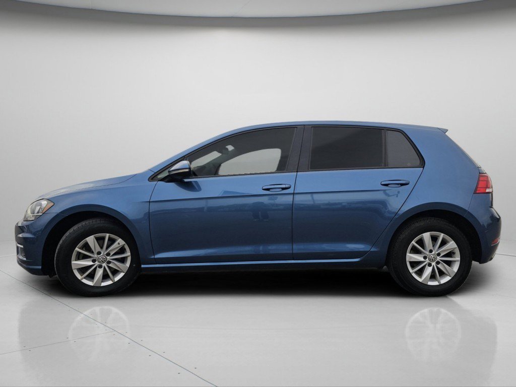 Used 2019 Volkswagen Golf S image 19
