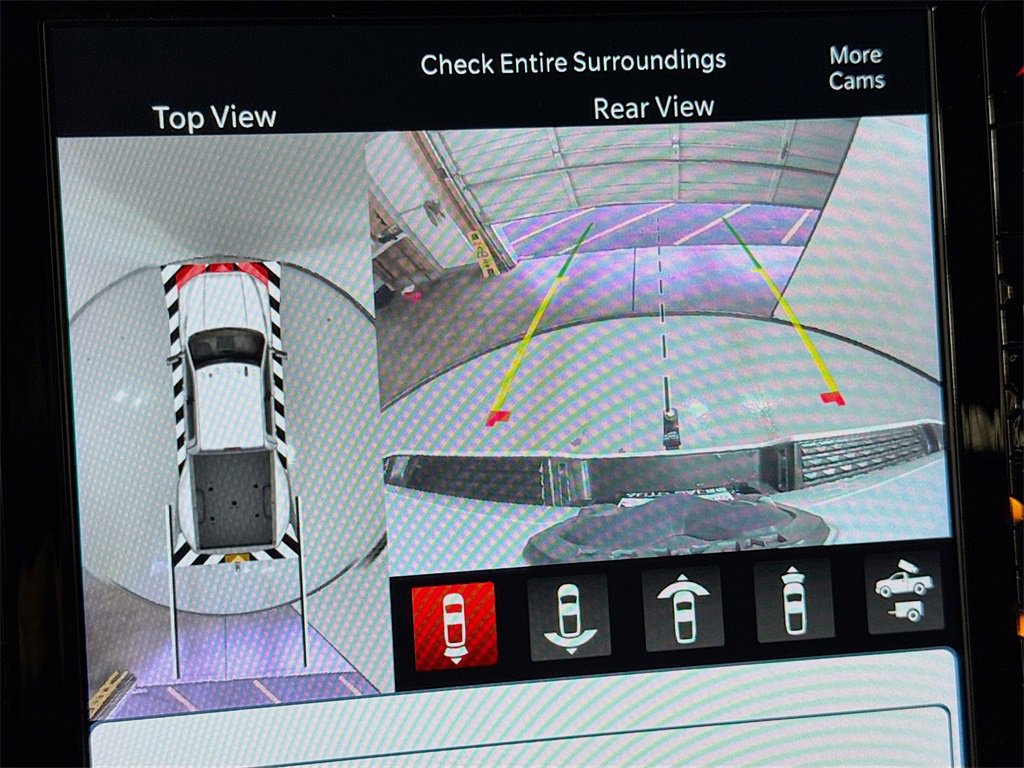 Used 2022 RAM 3500 Laramie w/ Night Edition image 45