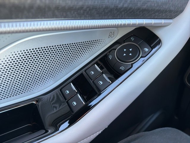 New 2026 Ford Explorer Platinum w/ LUX Leather Package image 21