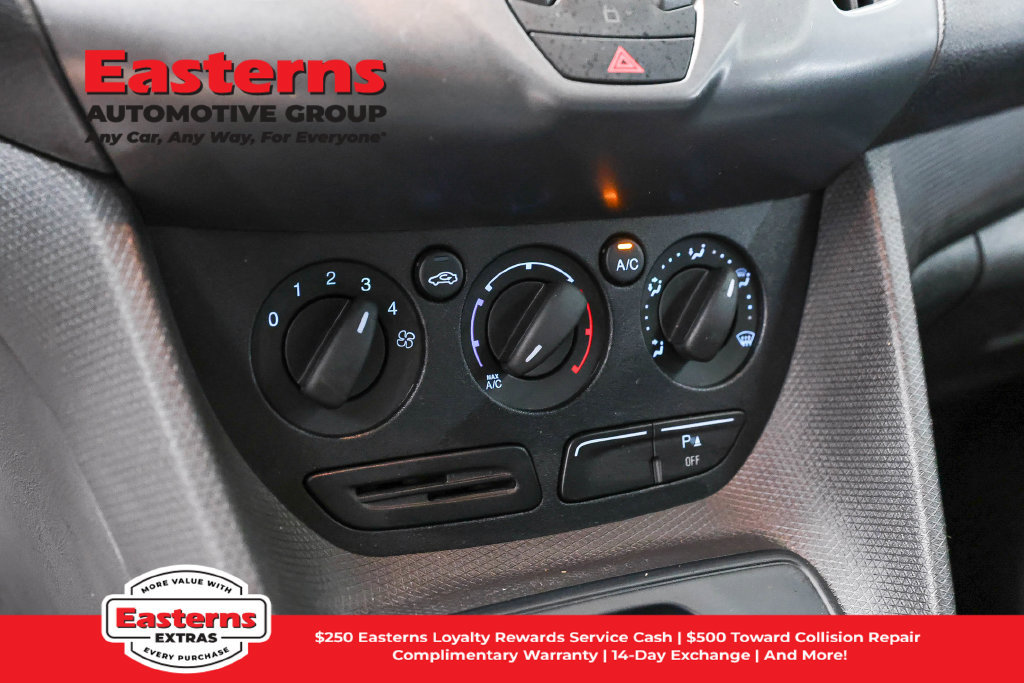 Used 2017 Ford Transit Connect XL FWD image 18