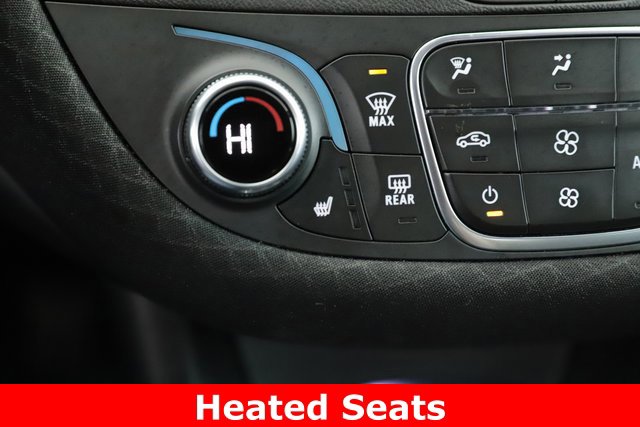 Used 2025 Chevrolet Malibu LT image 4