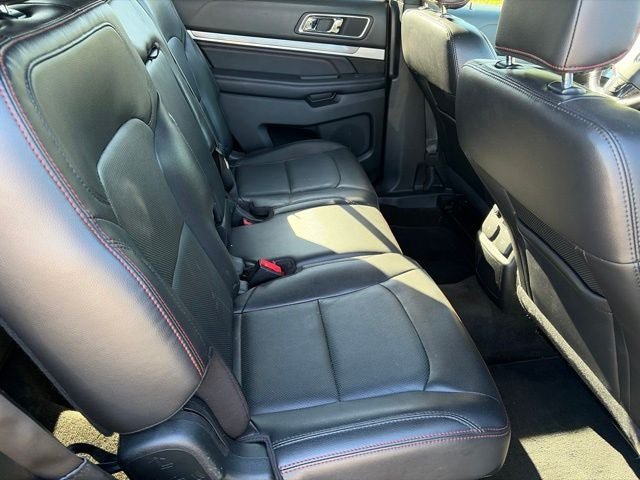 Used 2018 Ford Explorer Sport AWD/4WD image 8
