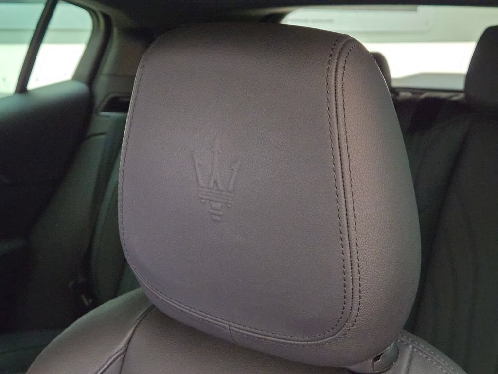 Certified 2023 Maserati Grecale Modena AWD/4WD image 33