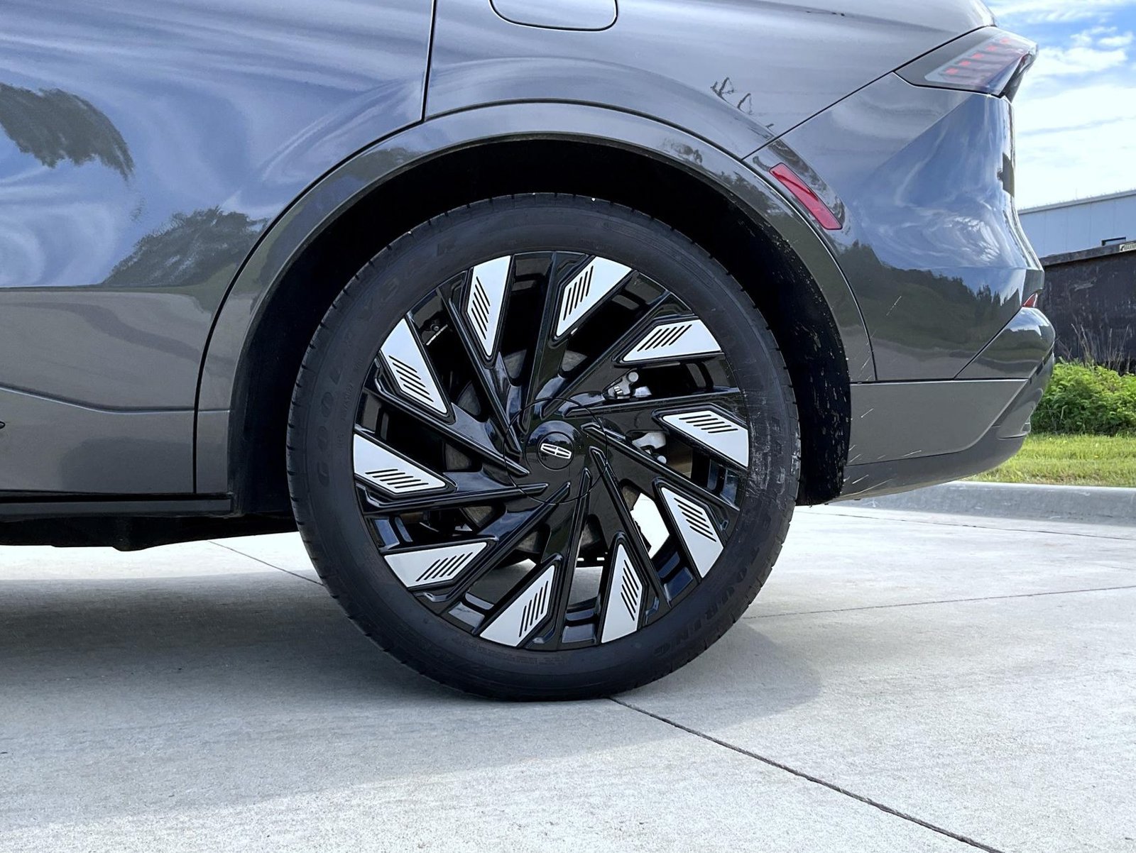 Certified 2026 Lincoln Nautilus Black Label w/ Jet Appearance Package AWD/4WD image 28