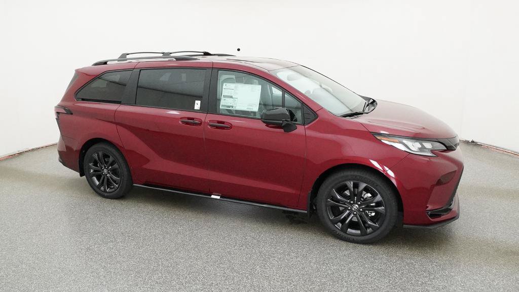 New 2026 Toyota Sienna XSE FWD image 15