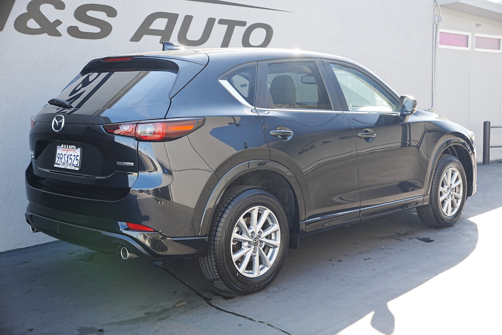 Used 2025 MAZDA CX-5 AWD 2.5 S w/ Preferred Package image 4