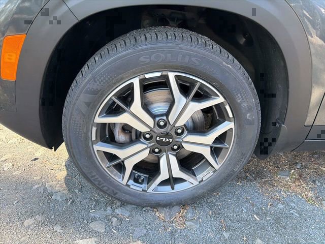 Used 2023 Kia Seltos EX AWD/4WD image 5