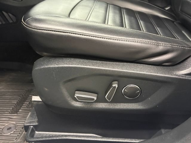 Used 2019 Ford Edge SEL w/ Equipment Group 201A AWD/4WD image 13
