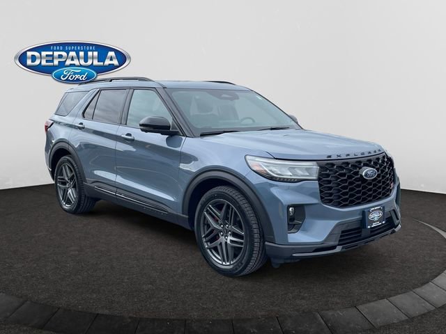 Used 2025 Ford Explorer ST image 9