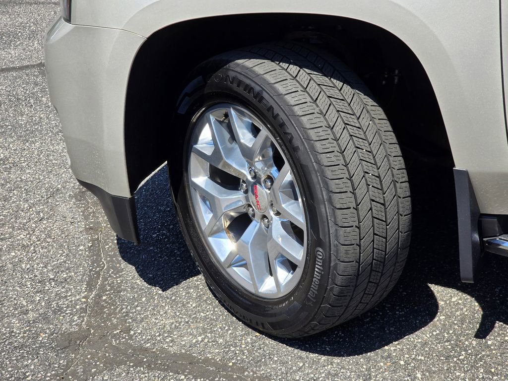 Used 2017 GMC Yukon XL SLT w/ Open Road Package image 26