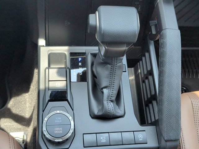 Used 2025 Toyota 4Runner Limited RWD image 26