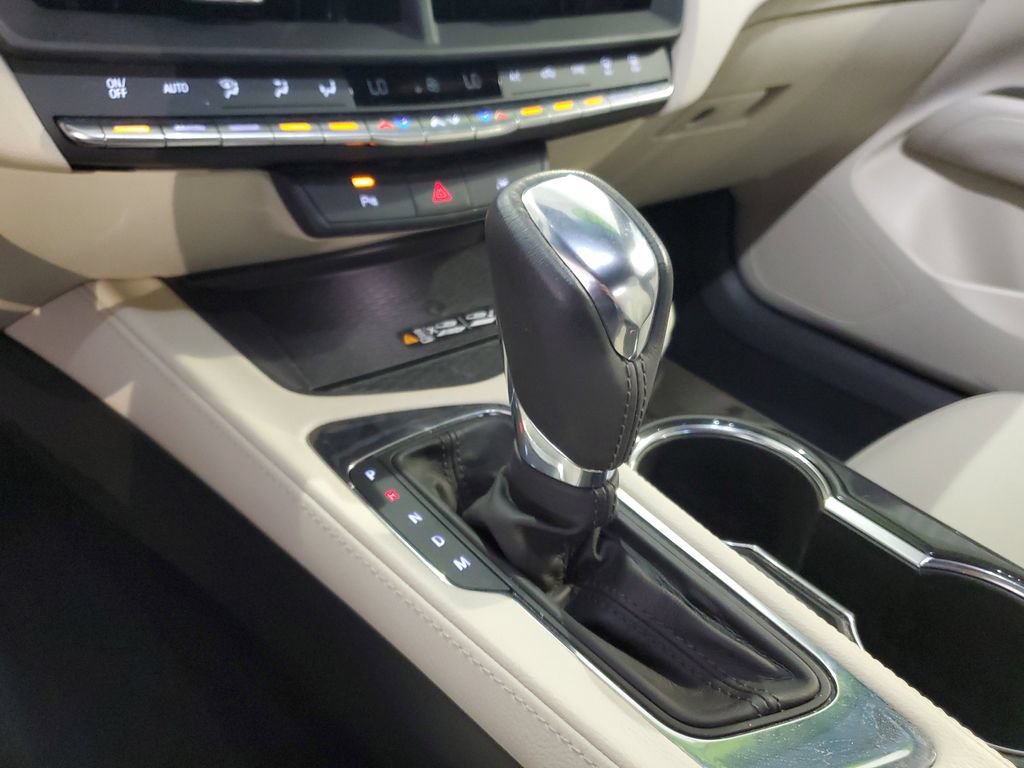 Used 2024 Cadillac CT4 Luxury RWD image 30