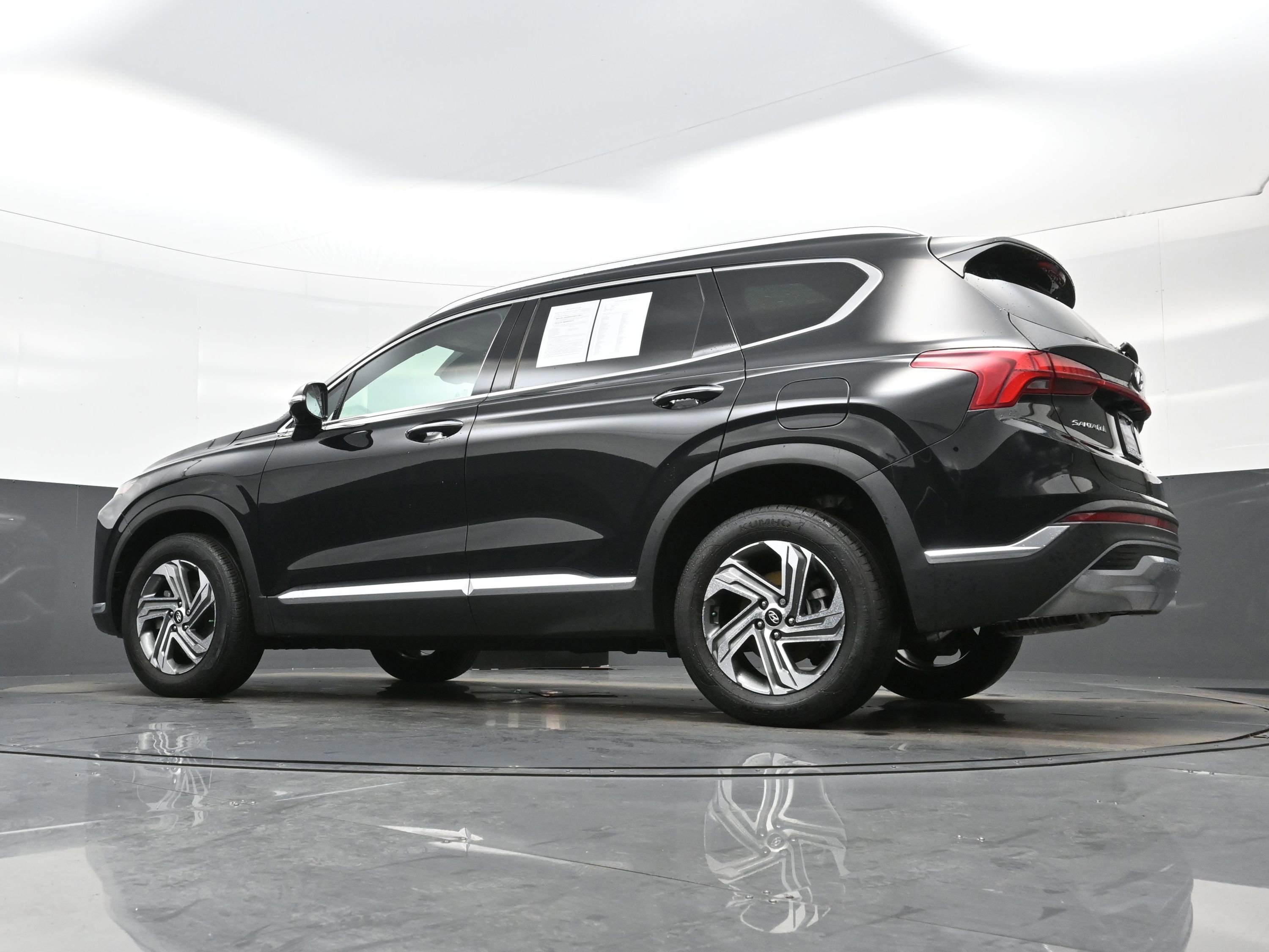Used 2023 Hyundai Santa Fe SEL w/ Premium Package image 28