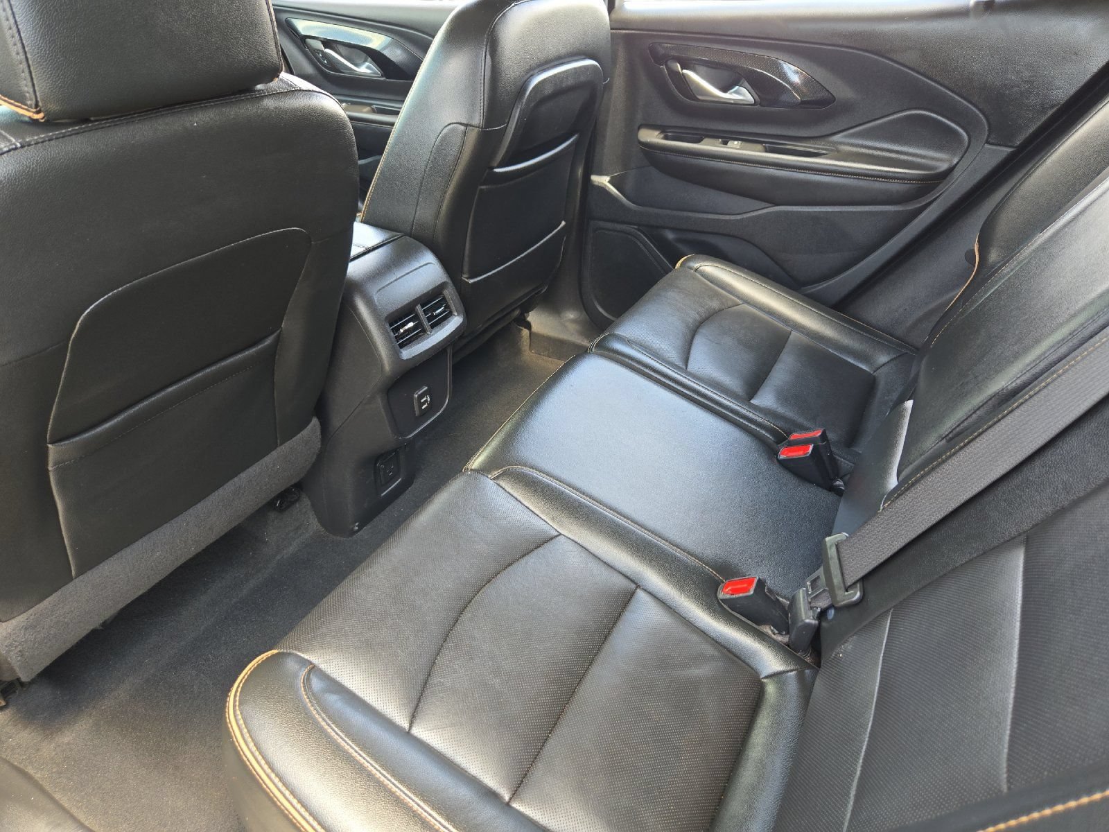Used 2022 GMC Terrain AT4 w/ Infotainment Package II AWD/4WD image 11