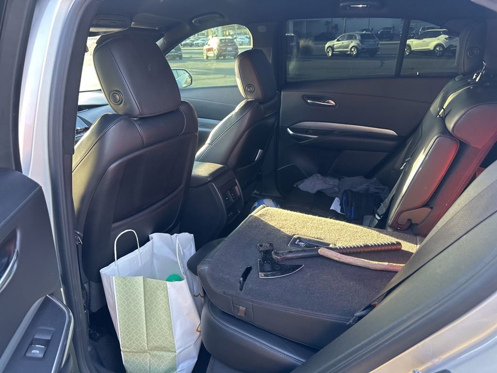 Used 2020 Cadillac XT4 Premium Luxury FWD image 7