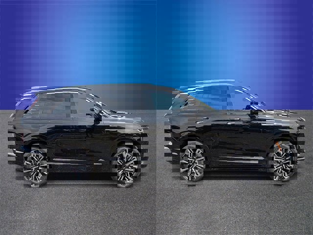 New 2026 Cadillac Vistiq Premium Luxury w/ LPO, Floor Liner Package image 6