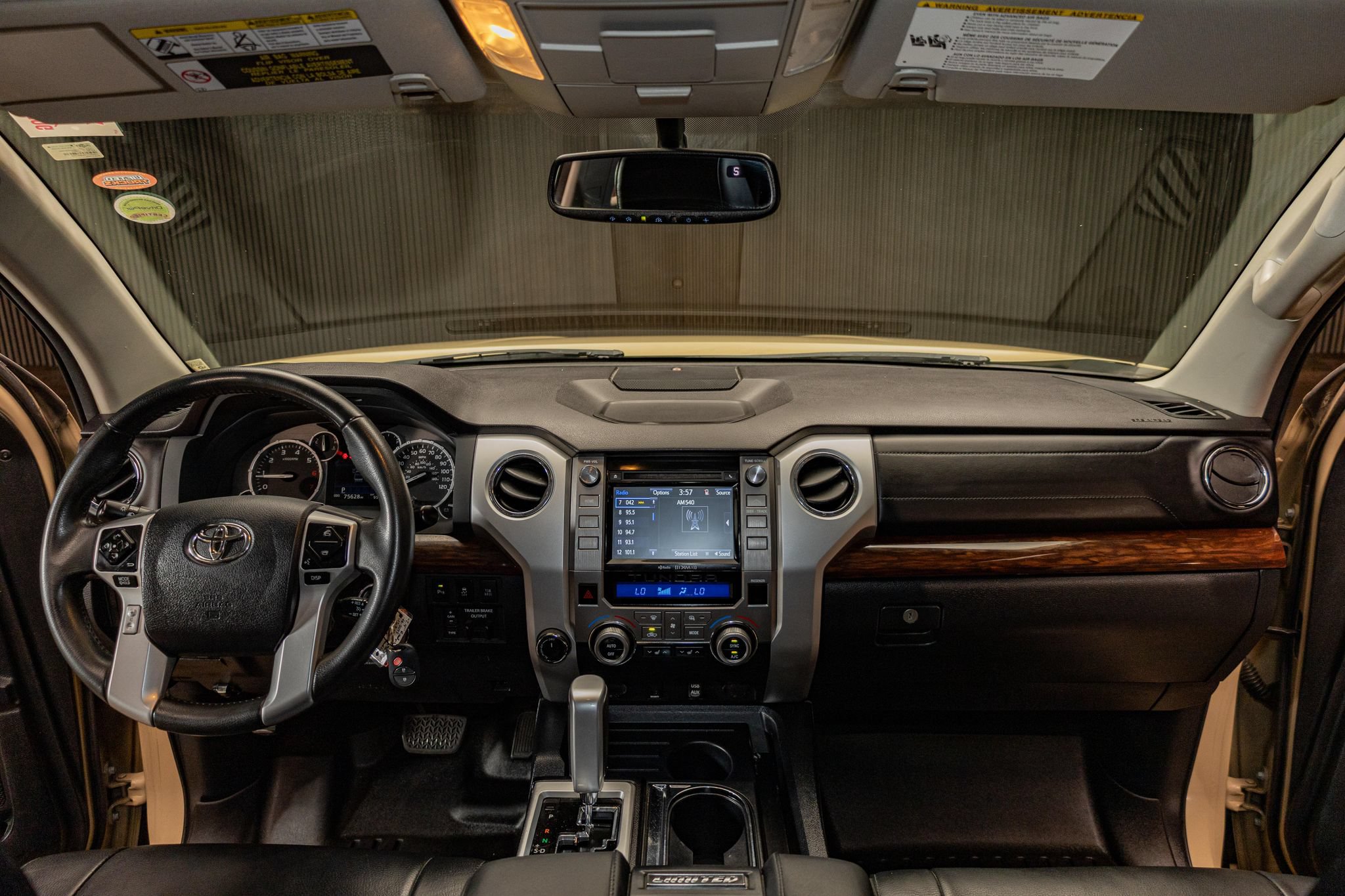 Used 2017 Toyota Tundra Limited w/ Limited Premium Package AWD/4WD image 13