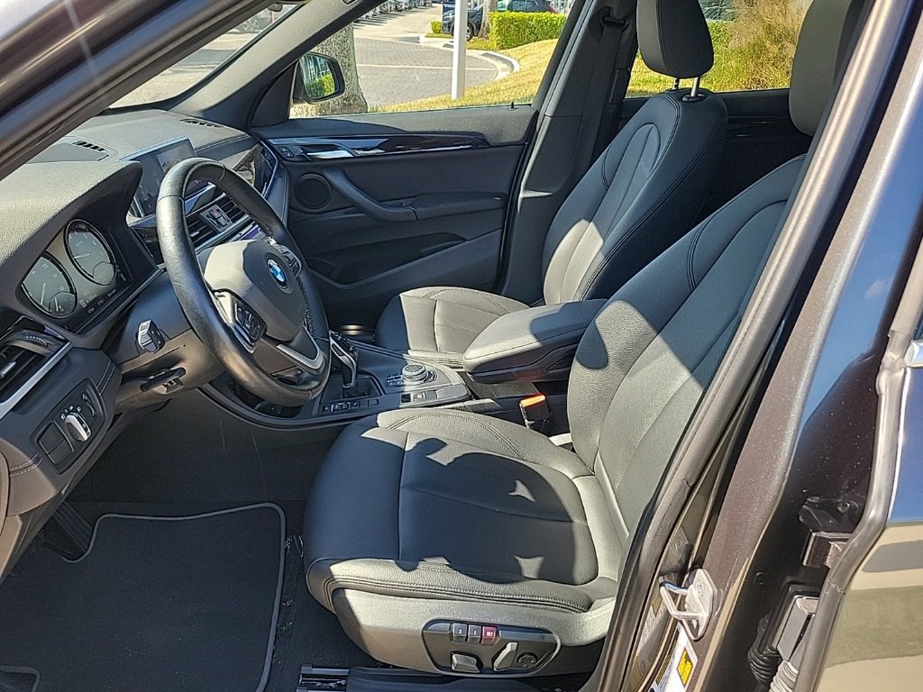 Used 2021 BMW X1 sDrive28i w/ Convenience Package image 14