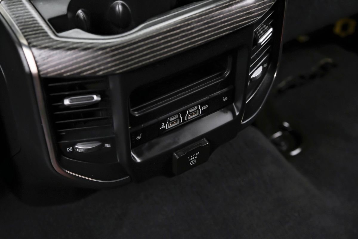 Used 2019 RAM 3500 Limited image 41