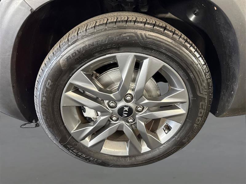 Used 2021 Kia Seltos S AWD/4WD image 22