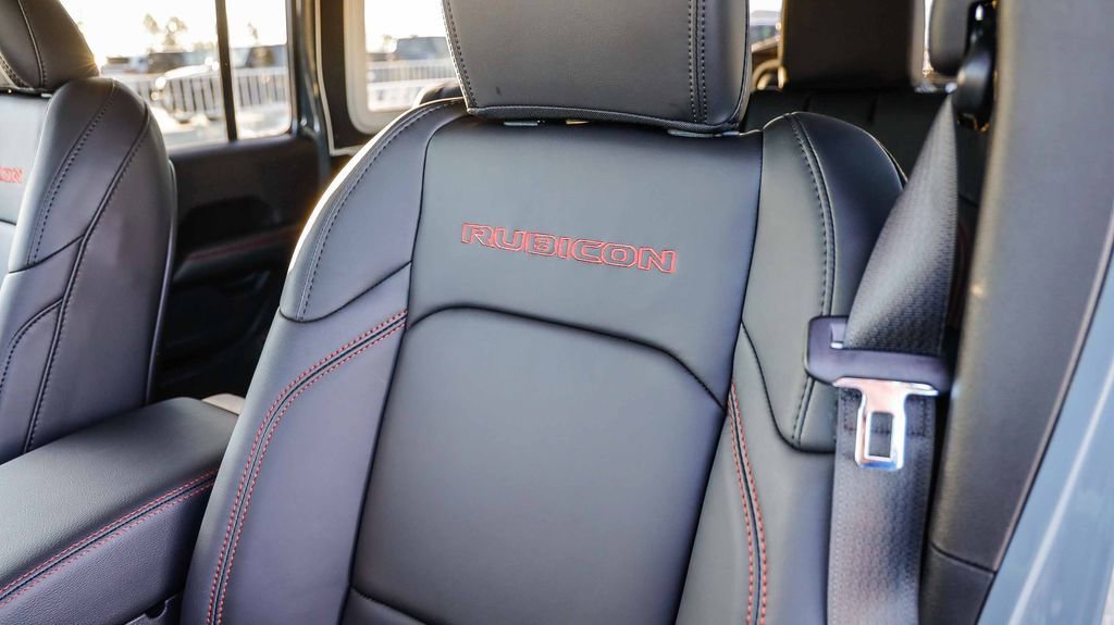 New 2026 Jeep Wrangler Unlimited Rubicon image 30