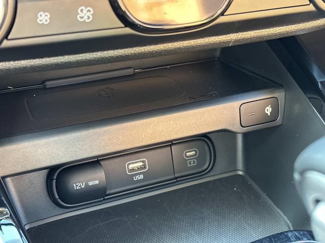 Used 2025 Kia Soul EX FWD image 24