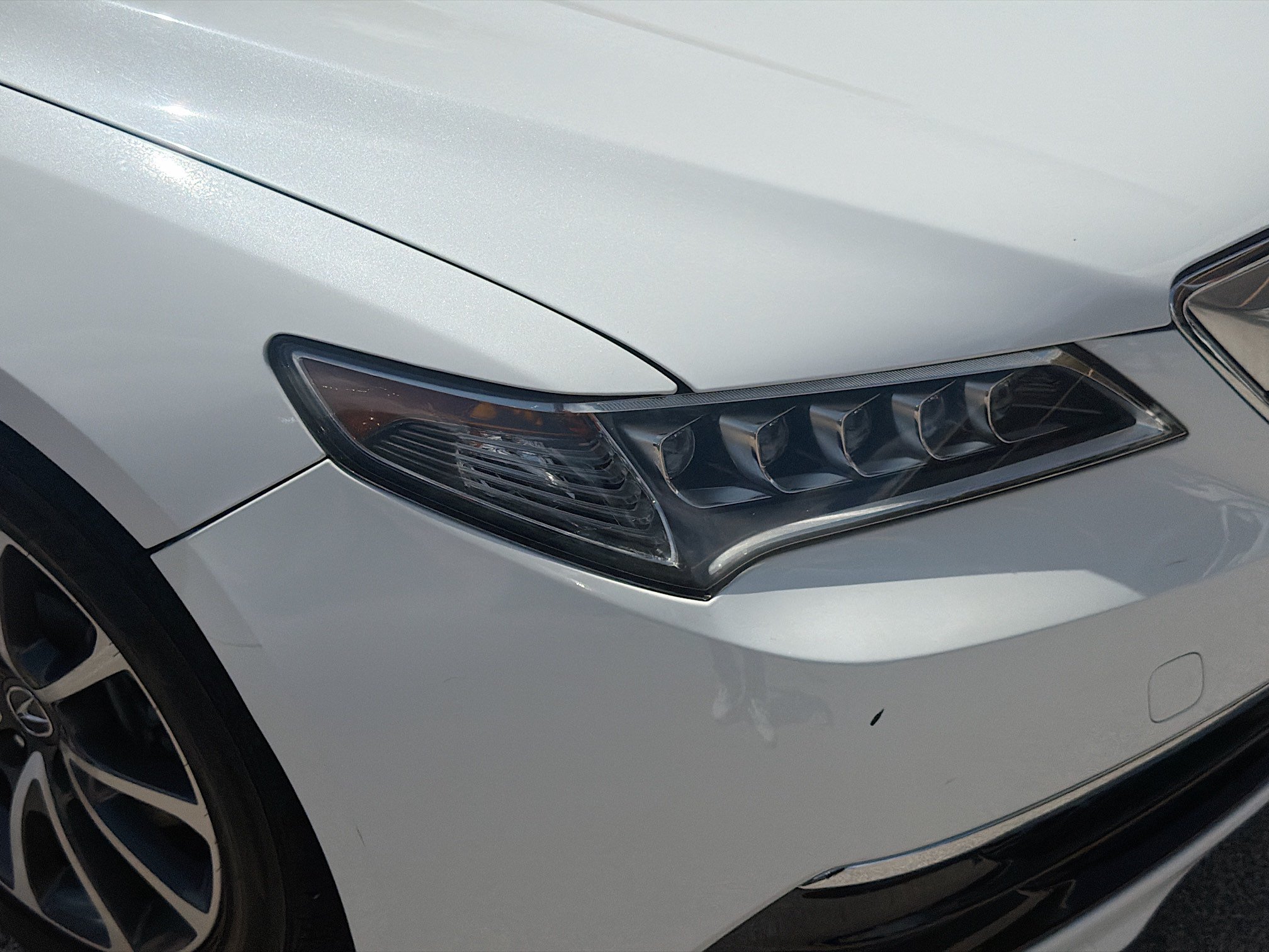 Used 2015 Acura TLX V6 w/ Technology Package FWD image 33
