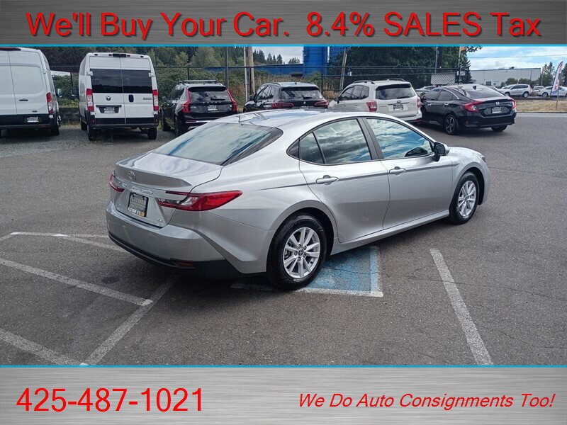 Used 2026 Toyota Camry LE FWD image 6