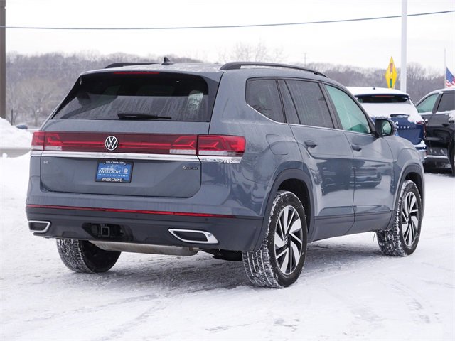 Certified 2025 Volkswagen Atlas SE image 7
