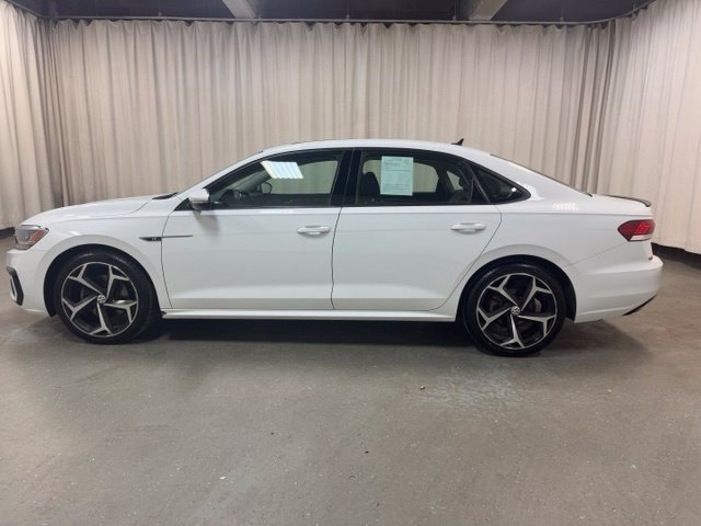 Used 2020 Volkswagen Passat 2.0T R-Line FWD image 8