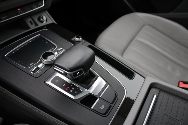 Used 2019 Audi Q5 2.0T Premium Plus w/ Premium Plus Package image 14