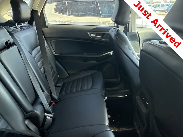 Used 2022 Ford Edge SEL image 11