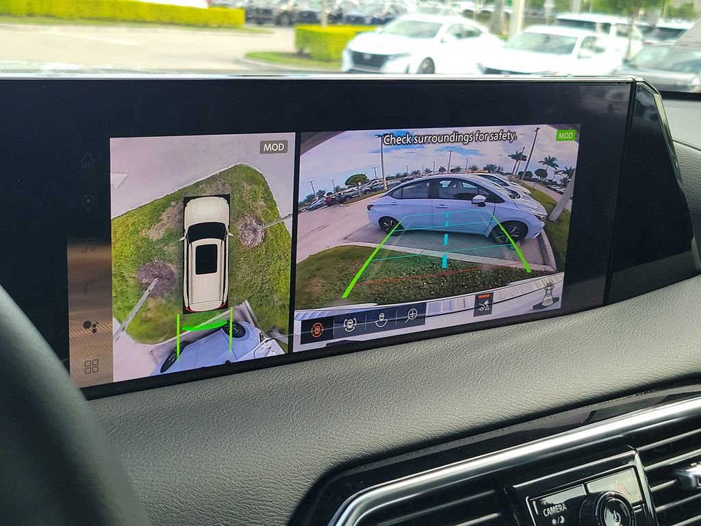 New 2026 Nissan Armada SL w/ Captain's Chari Seat Package image 11