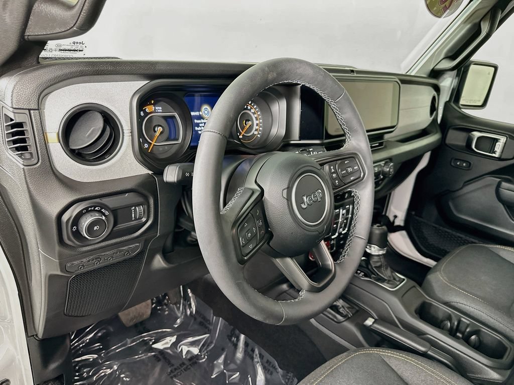 Certified 2025 Jeep Wrangler Unlimited Sport AWD/4WD image 17