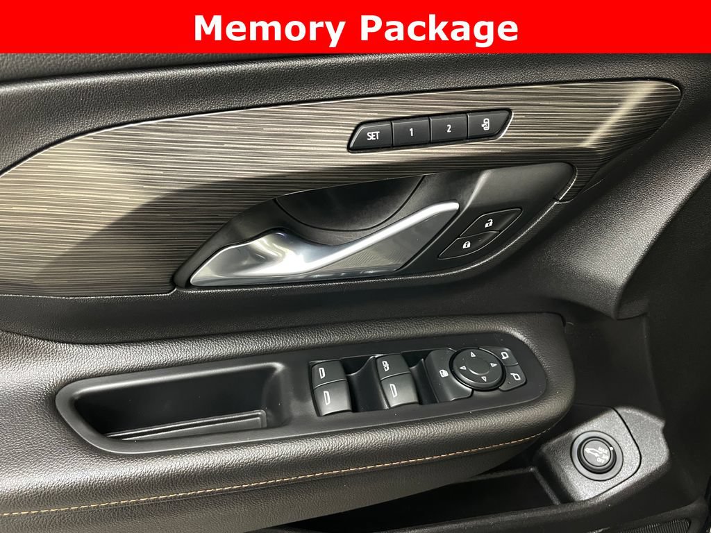 Certified 2020 GMC Terrain SLT w/ Preferred Package AWD/4WD image 10