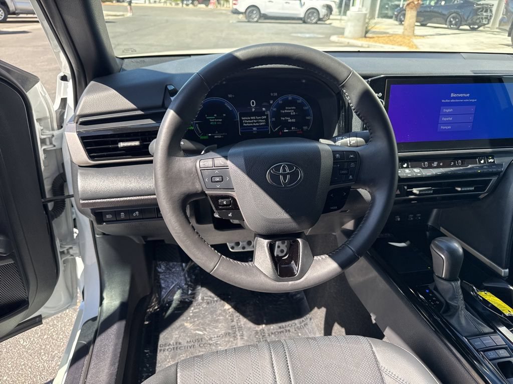 Certified 2025 Toyota Camry XSE FWD image 14