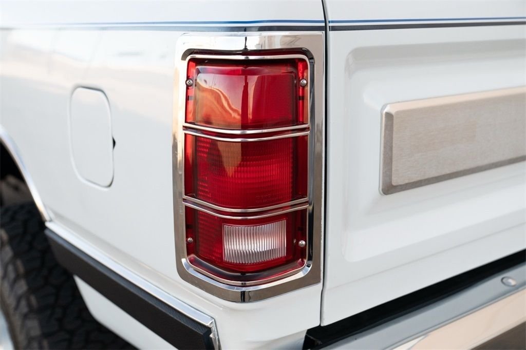 Used 1988 Dodge Ramcharger 4WD image 37