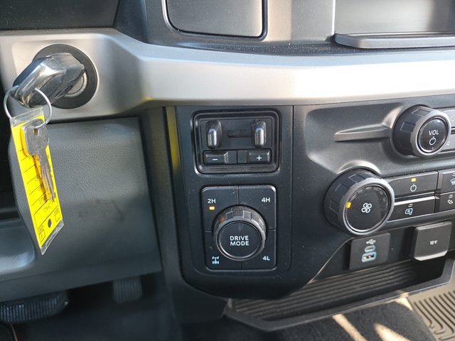 Used 2023 Ford F250 XL w/ STX Appearance Package AWD/4WD image 17