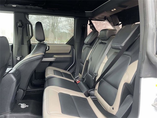 Used 2023 Ford Bronco Wildtrak image 17