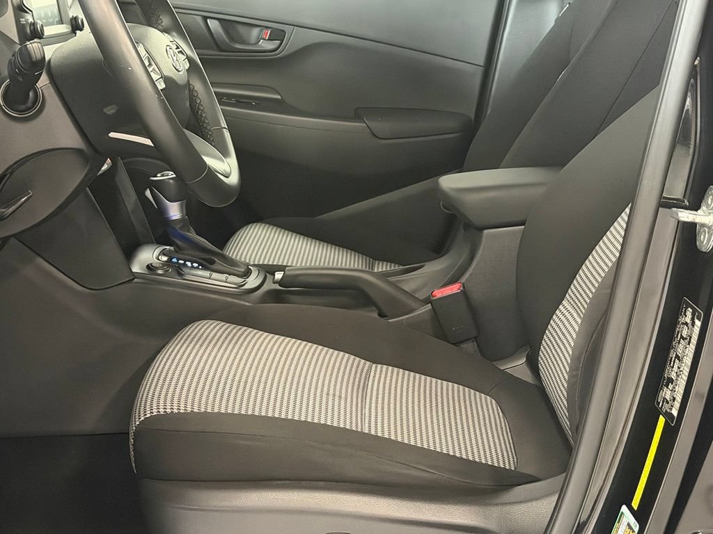 Certified 2021 Hyundai Kona SEL Plus FWD image 12