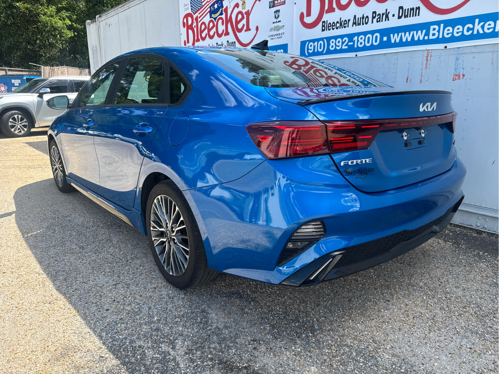 Used 2023 Kia Forte GT-Line FWD image 8