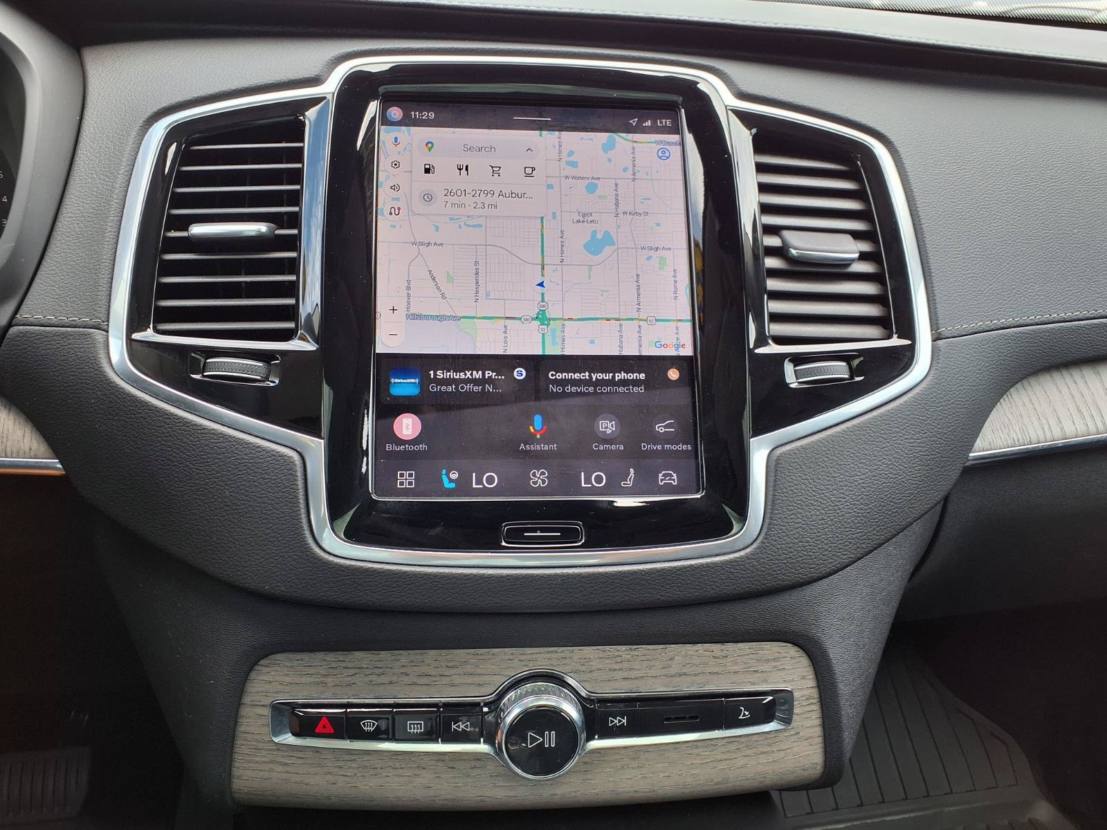 Certified 2023 Volvo XC90 B6 Ultimate w/ Protection Package Premier AWD/4WD image 26