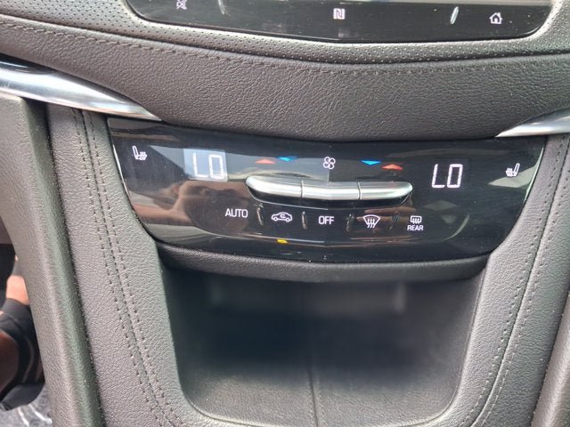 Used 2020 Cadillac XT5 Premium Luxury AWD/4WD image 46
