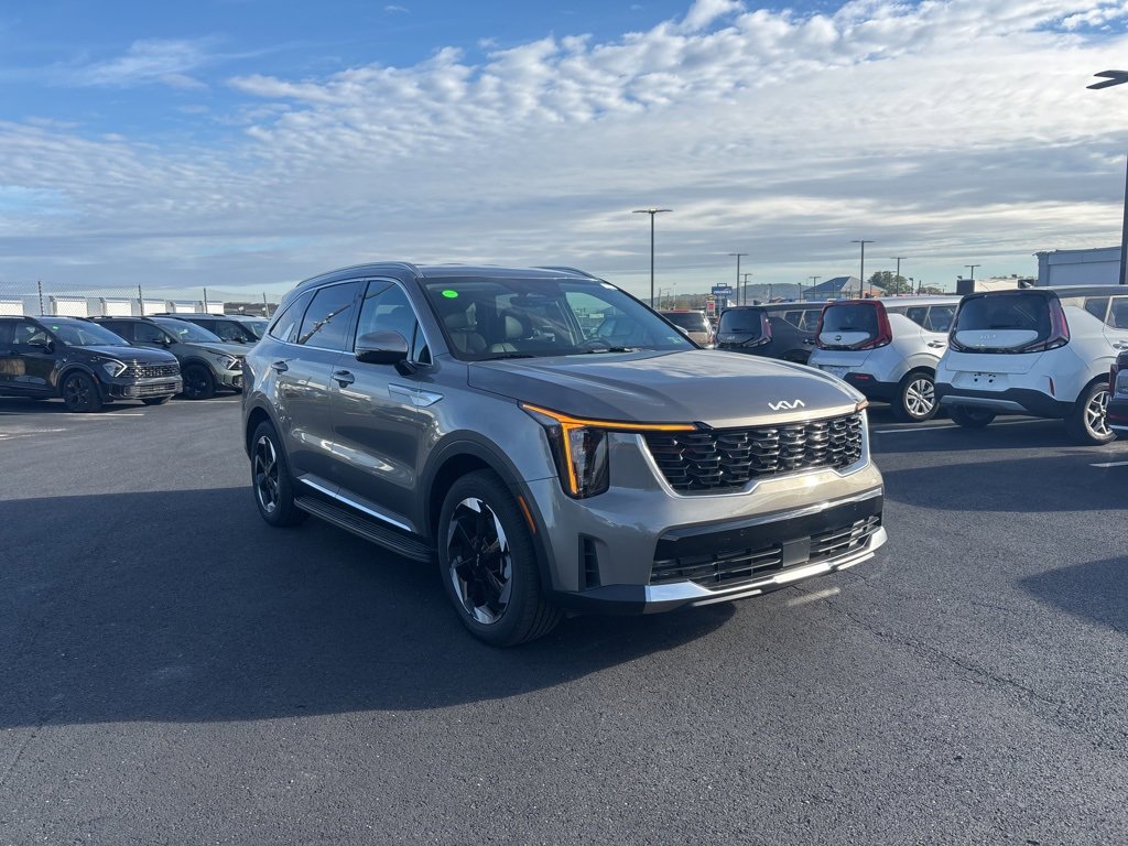 Certified 2025 Kia Sorento EX