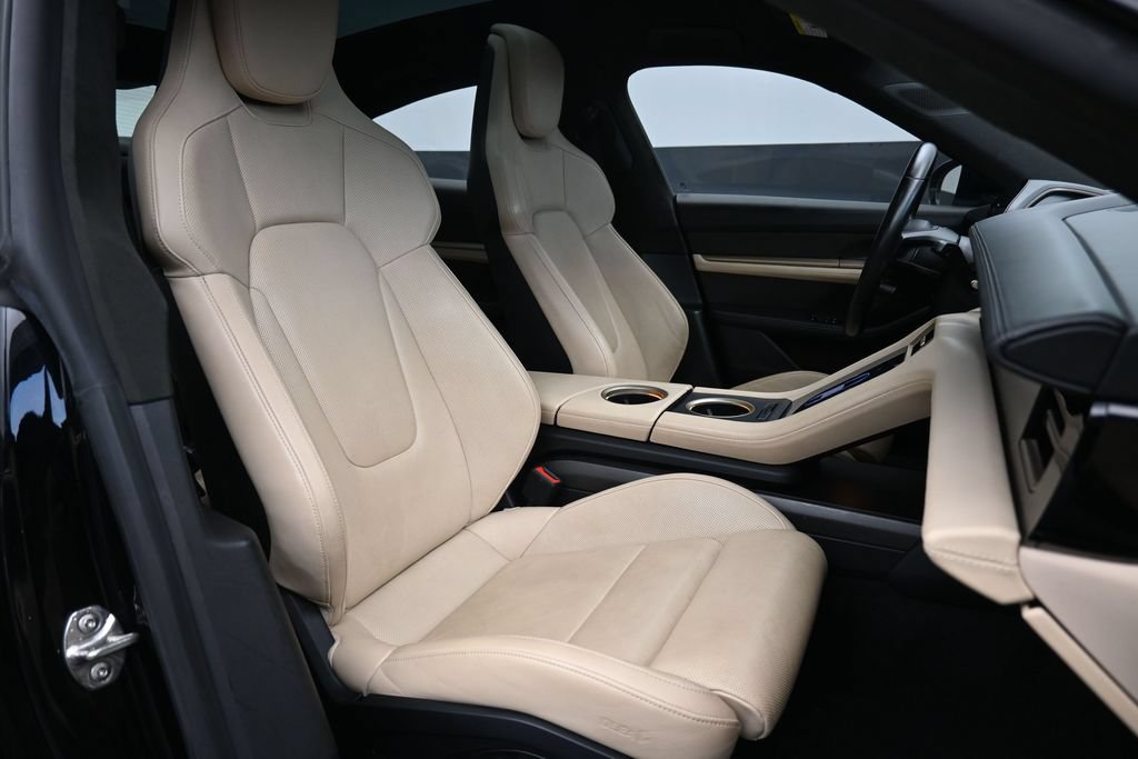 Used 2020 Porsche Taycan Turbo S AWD/4WD image 25