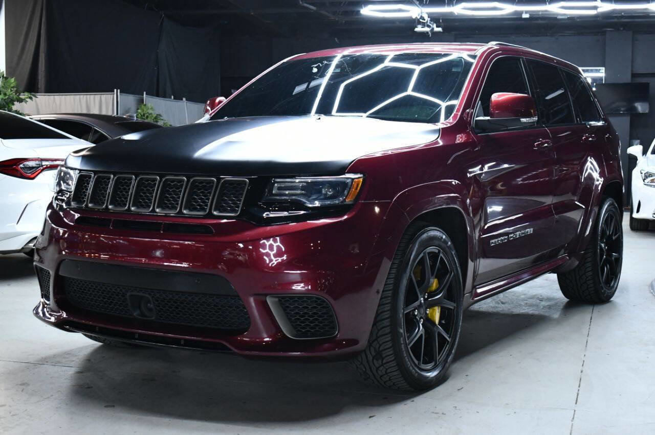 Used 2018 Jeep Grand Cherokee Trackhawk AWD/4WD image 6