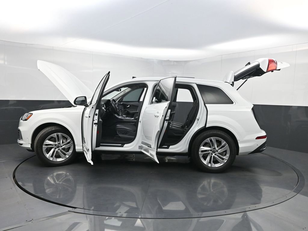 Used 2023 Audi Q7 3.0T Premium Plus image 37