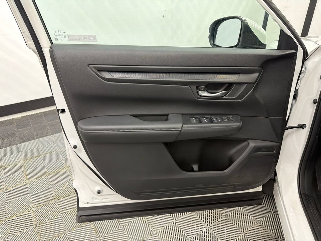 Used 2024 Honda CR-V EX image 11
